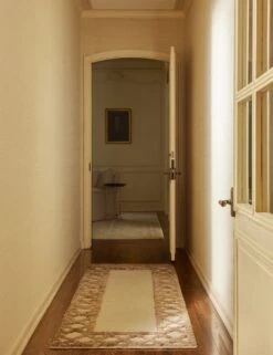 Clairmont Handwoven Jute Rug By Jake Arnold -Home Decor Sale 18 Wallpaperhallway 8518 clairmont SITE CROP LIFESTYLE