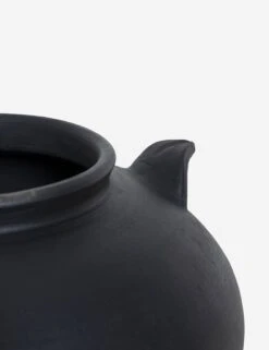 Civita Vase By Amber Lewis X Four Hands -Home Decor Sale 244164 002 DET 4