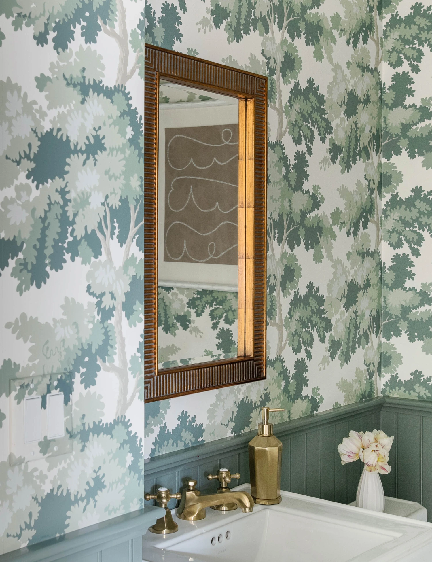 Abbott Medicine Cabinet By Erin Gates 4 Abbott Medicine Cabinet By Erin Gates - Image 2