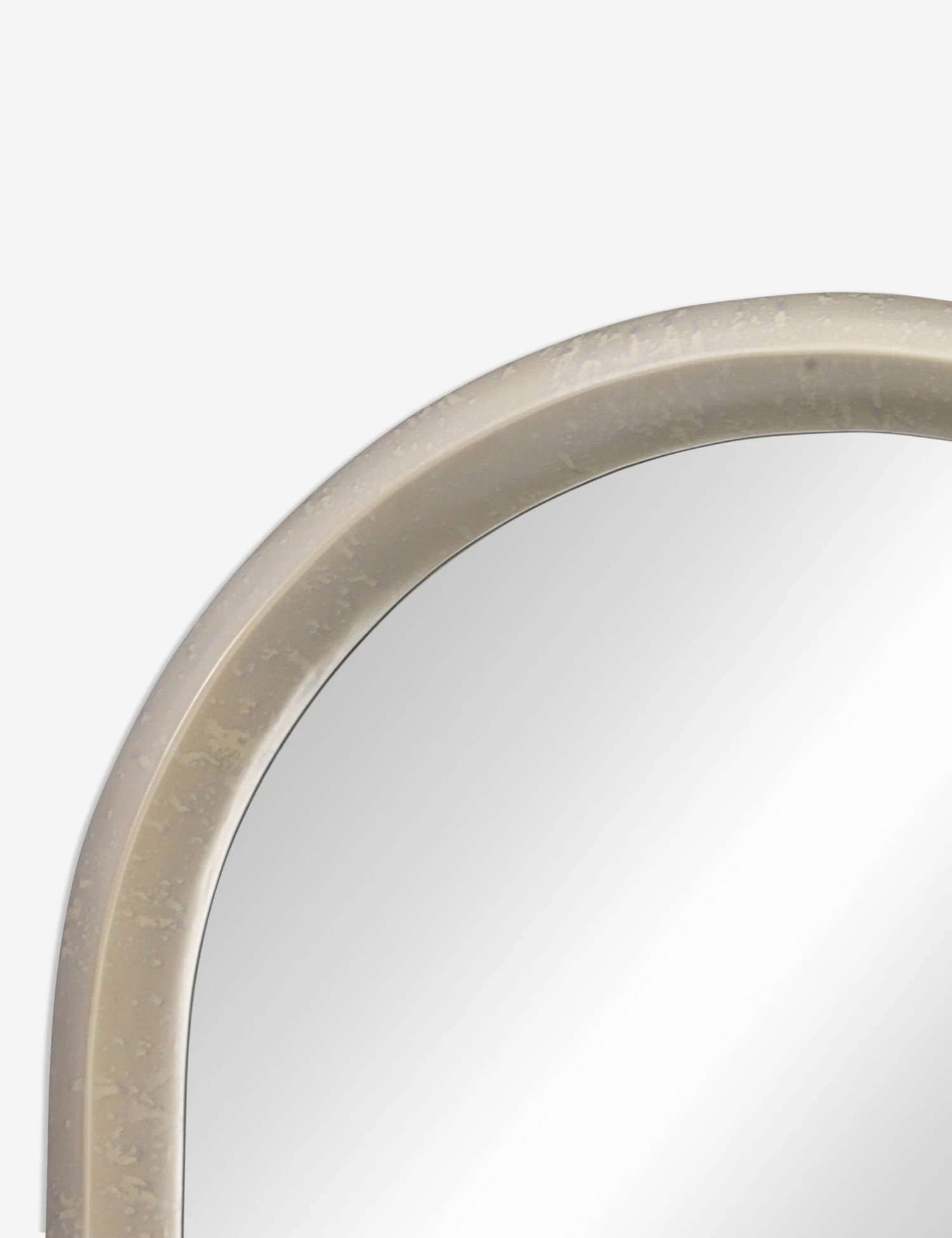 Vivaan Oval Mirror 4 Vivaan Oval Mirror - Image 2