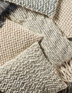 Luan Pillow -Home Decor Sale AGO02 4