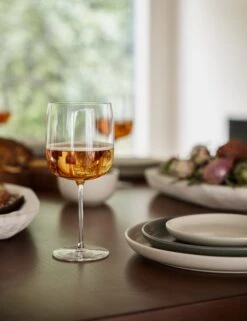 Borough Glassware By LSA International -Home Decor Sale AdentroRugDiningRoom 4114 SITECROP