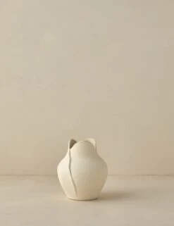 Amelia Vase By Dumæ -Home Decor Sale Amelia Vase by dumae Blanc Small A0659663 2