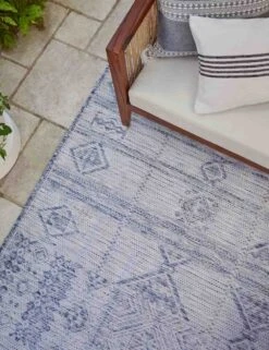 Yamina Indoor / Outdoor Rug 21 Yamina Indoor / Outdoor Rug -Home Decor Sale CasualEntertainingIv4 15611 SITECROP