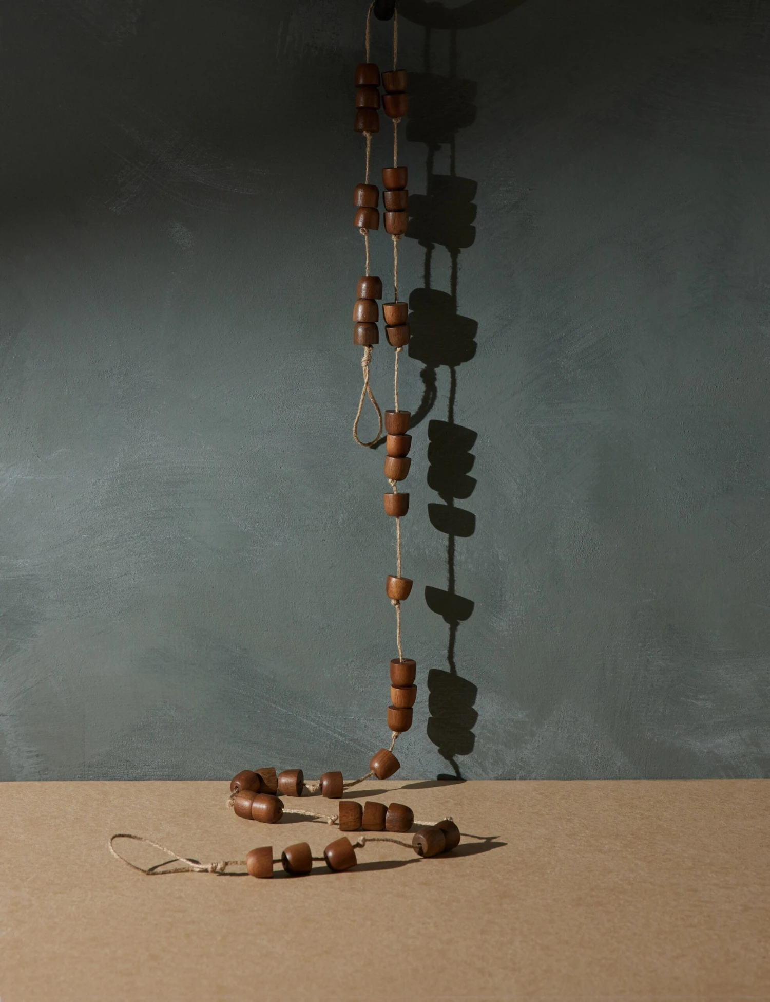 Danna Wood Garland 3 Danna Wood Garland