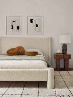 Taleah Abstract Print -Home Decor Sale IrregularGridIvory Bedroom 3489 crop 74d5b81f 1fb2 4ca5 8b6d 76fa087301fe