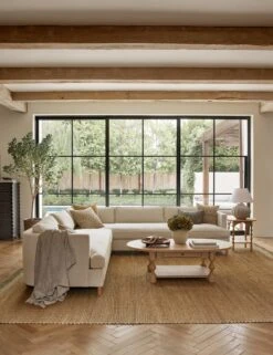 Rome Tray -Home Decor Sale LivingRoom2 18827 ver1 SITECROP 7e210845 34dc 4b9d bbfe db413f145e0d