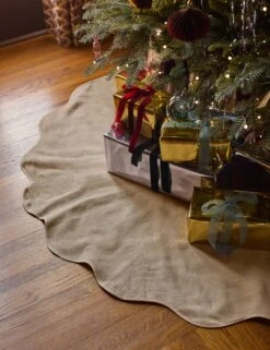 Lanie Tree Skirt By Sarah Sherman Samuel -Home Decor Sale Lulu and Georgia20250731 HolidayLocation0775LanieLinenTreeSkirtbySarahShermanSamuel Taupe A0661255 Lifestyle