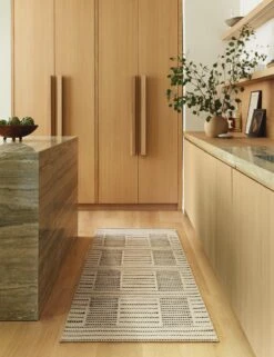 Shere Handwoven Indoor / Outdoor Rug By Sarah Sherman Samuel -Home Decor Sale Lulu and Georgia 08 Runners 1258 ShereIndoor OutdoorRug Natural SITE CROP LIFESTYLE