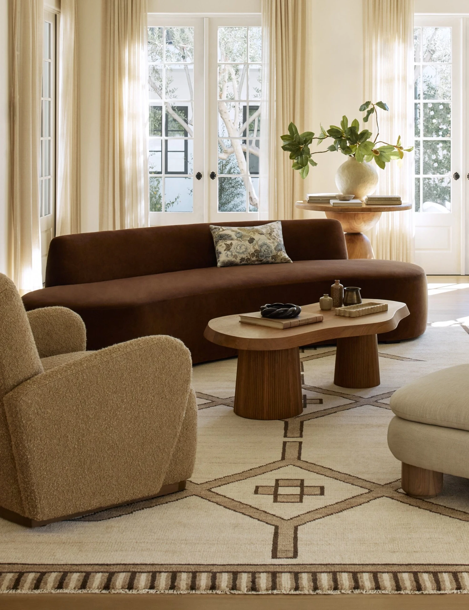 Shenyang Print Linen Pillow By Scalamandre 11 Shenyang Print Linen Pillow By Scalamandre - Image 9