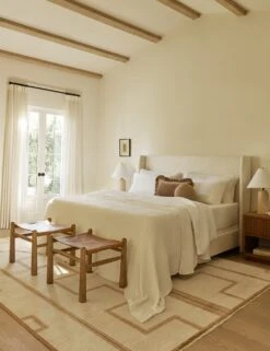 Safir Hand-Knotted Wool Rug