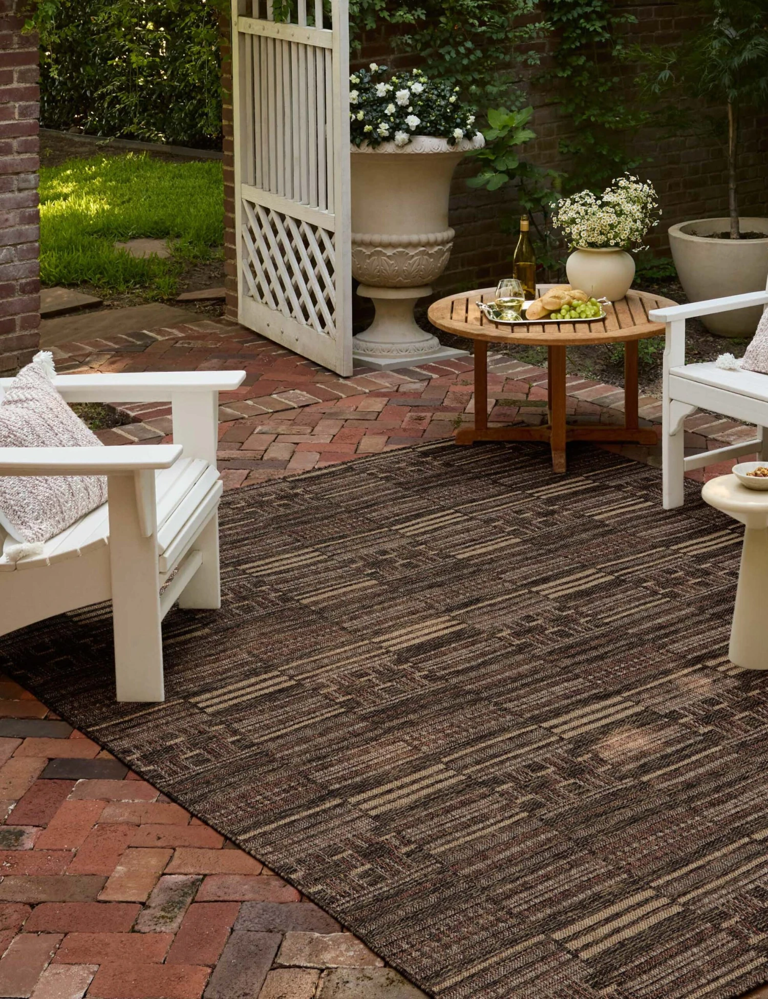 Shamar Indoor / Outdoor Rug 4 Shamar Indoor / Outdoor Rug - Image 2