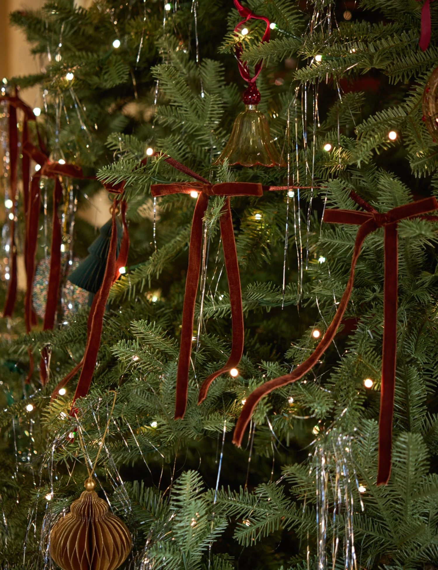 Danita Velvet Garland 3 Danita Velvet Garland