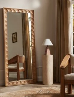 Shepherd Floor Mirror -Home Decor Sale Lulu and Georgia DaisiesPrint ZaydenVase SeriTableLamp 403 Lifestyle