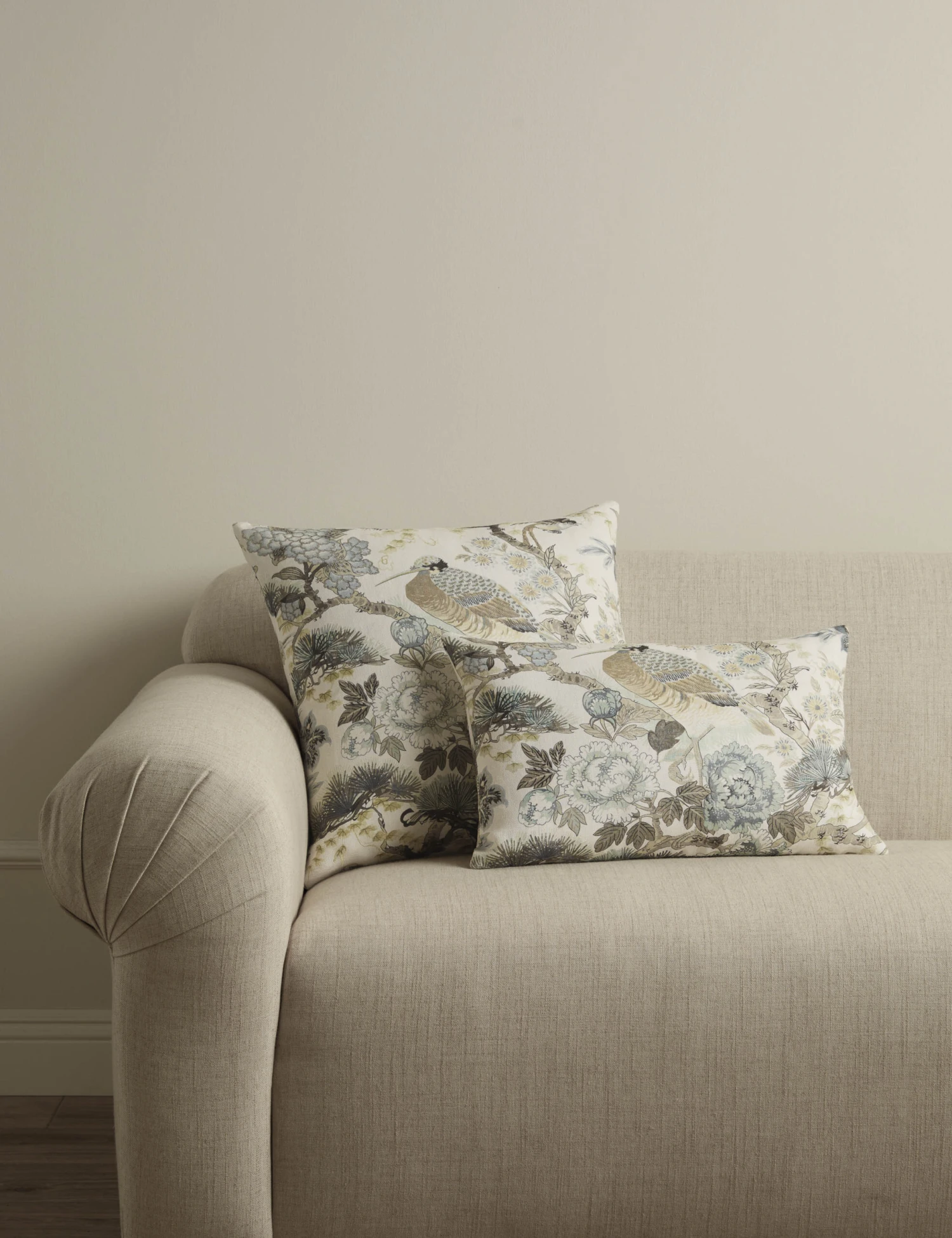 Shenyang Print Linen Pillow By Scalamandre 10 Shenyang Print Linen Pillow By Scalamandre - Image 8