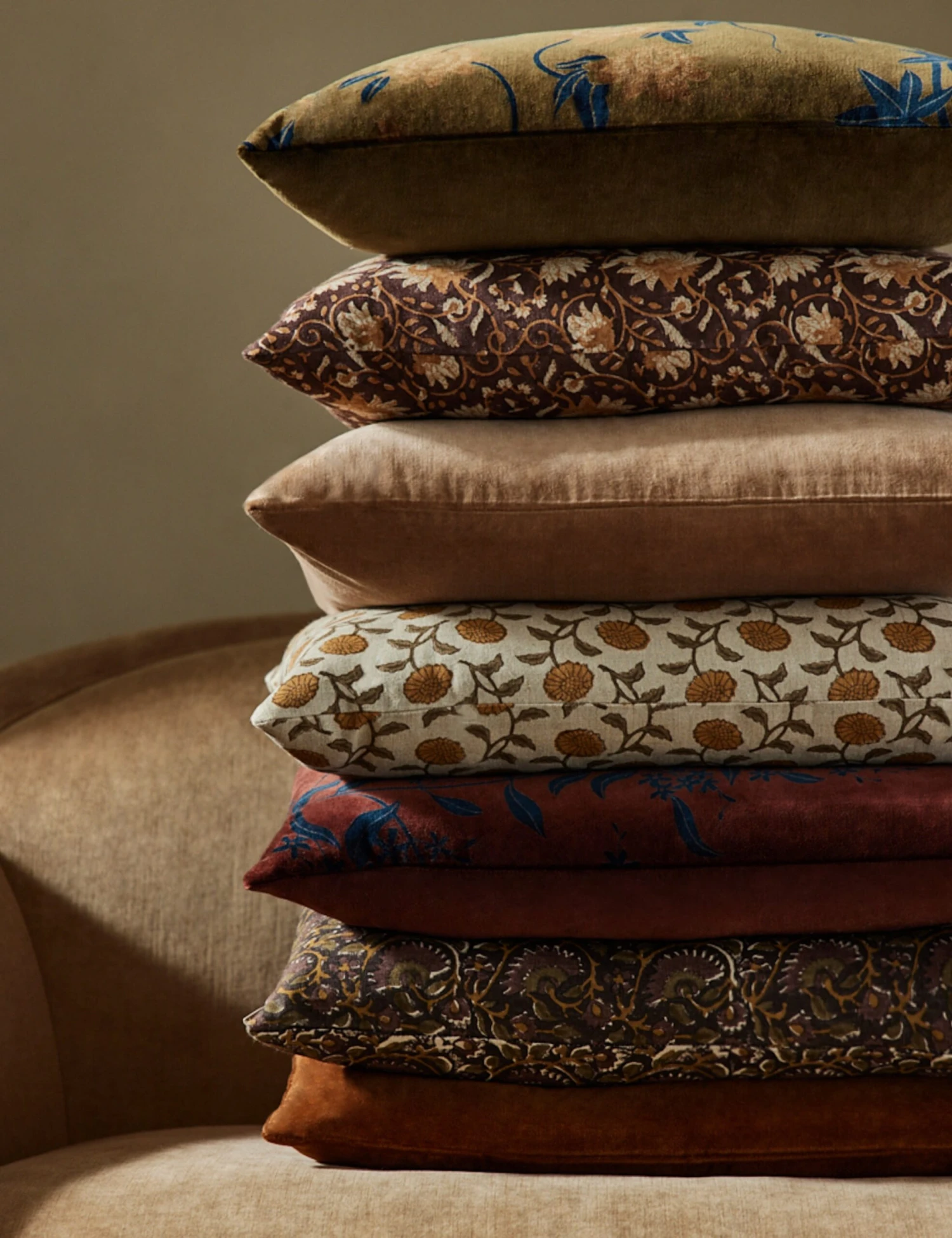 Dori Linen Pillow 8 Dori Linen Pillow - Image 6