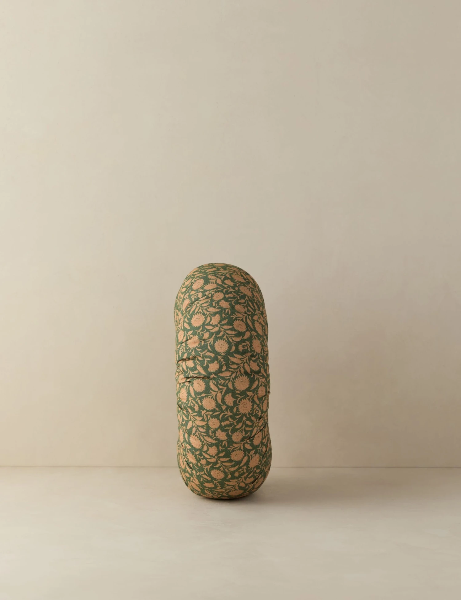 Fransen Linen Cotton Tufted Round Pillow 6 Fransen Linen Cotton Tufted Round Pillow - Image 4