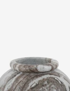 Thana Vase 11 Thana Vase -Home Decor Sale Lulu and Georgia GK 1134 21 Didioncloseup02 silo Product