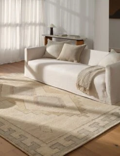 Silo Hand-Knotted Wool Rug