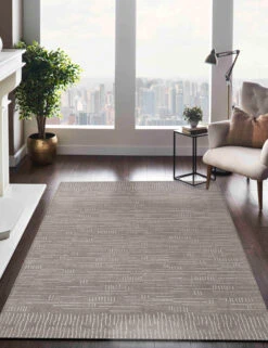 Kanda Hand-Tufted Wool Rug