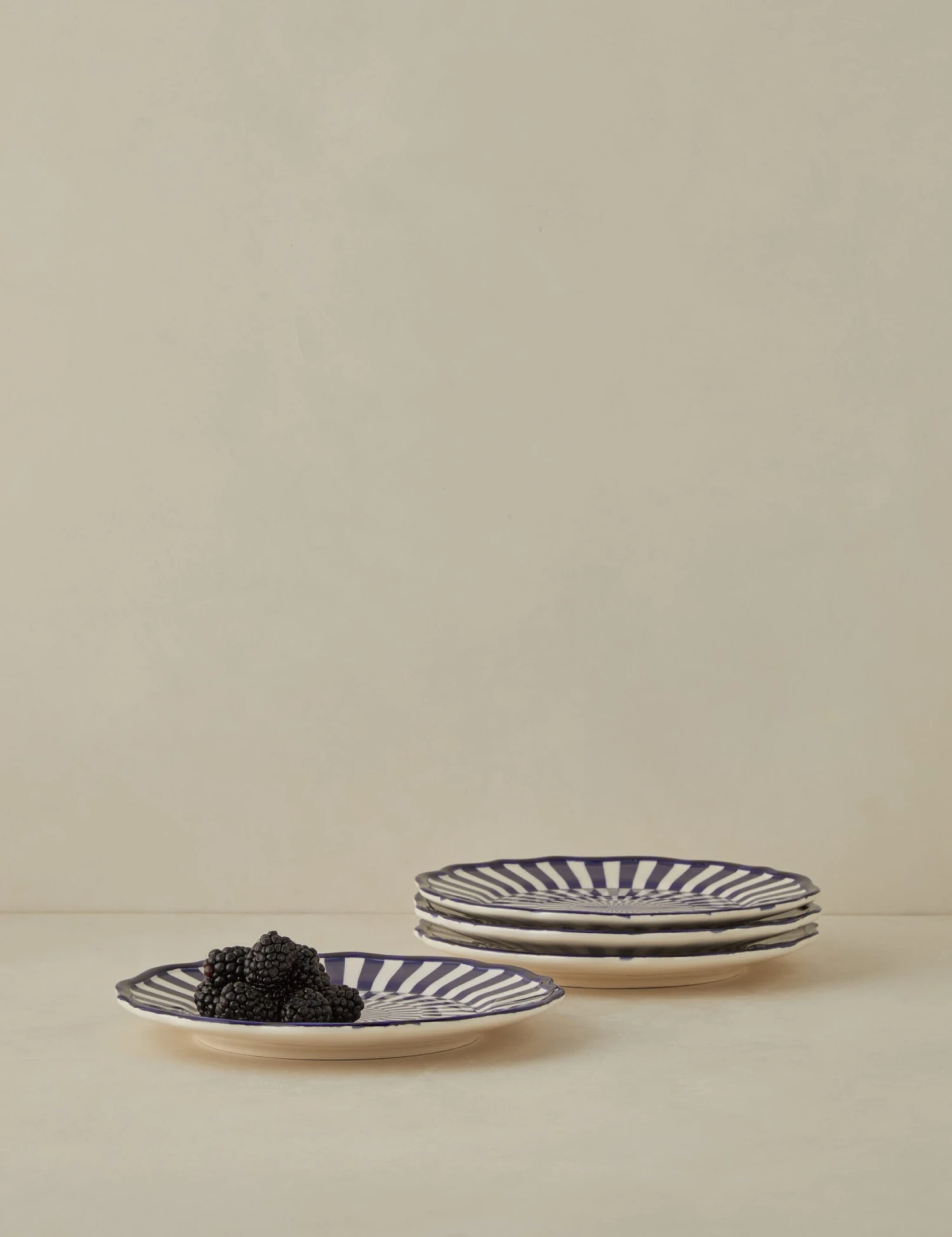 Riviera Stoneware Dinnerware By Maison Madison - Image 19