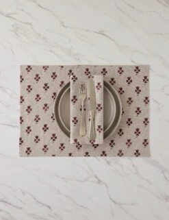 Romaric Table Linens -Home Decor Sale Lulu and Georgia RomaricLinenPlacemat Setof4 Cranberry A0661265 722 Product
