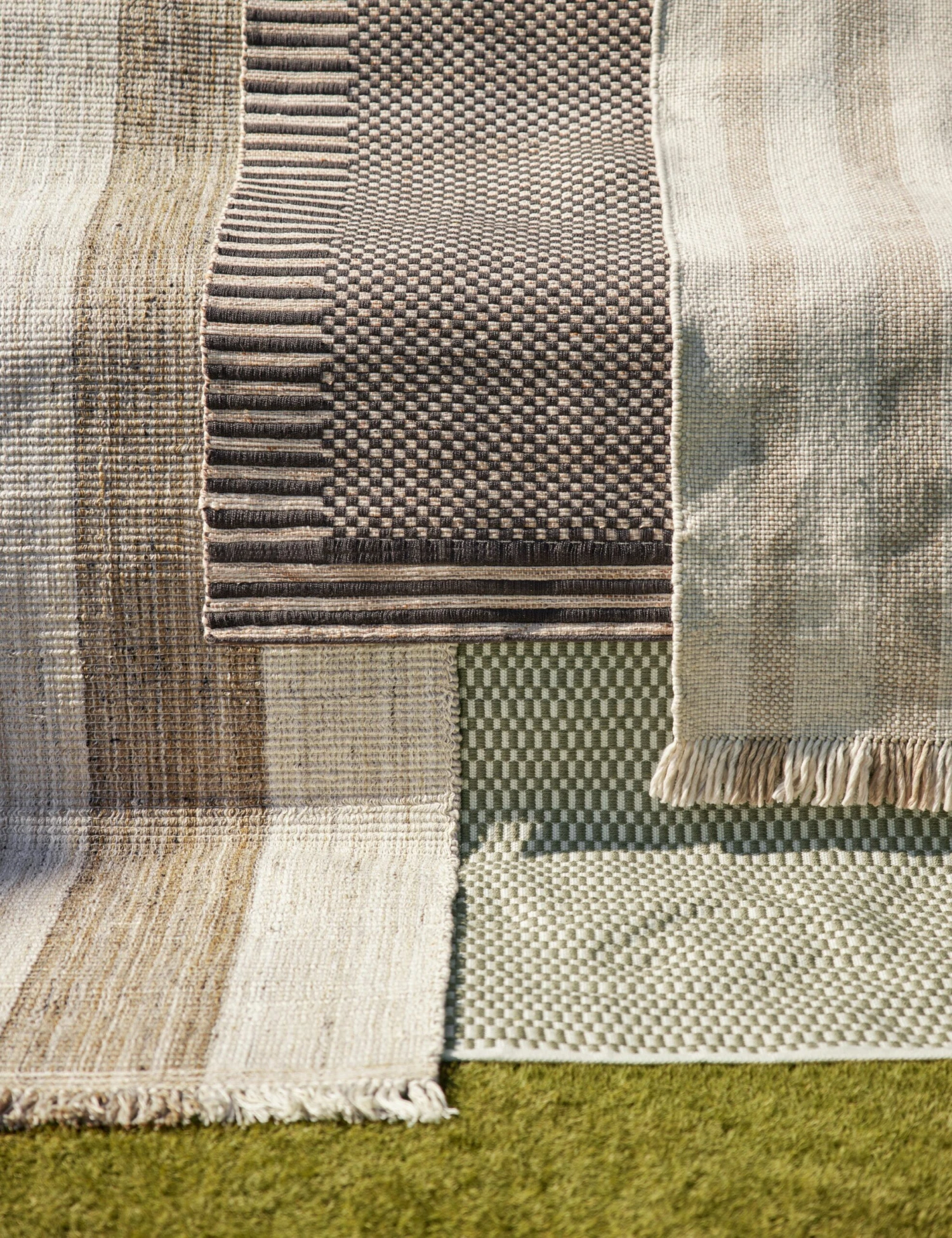 Croze Handwoven Indoor / Outdoor Rug 9 Croze Handwoven Indoor / Outdoor Rug - Image 7