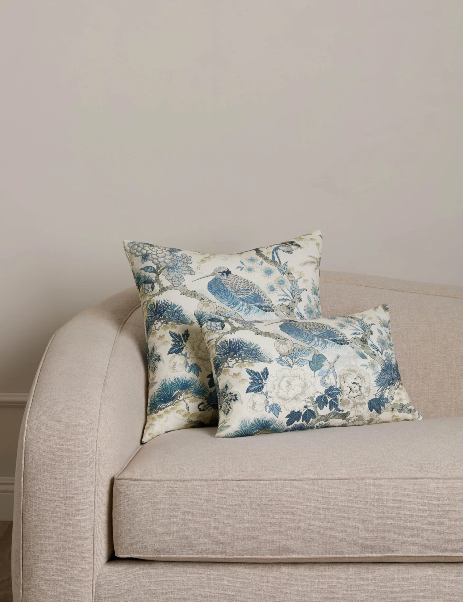 Shenyang Print Linen Pillow By Scalamandre 17 Shenyang Print Linen Pillow By Scalamandre - Image 15