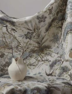 Shenyang Linen Fabric By Scalamandré