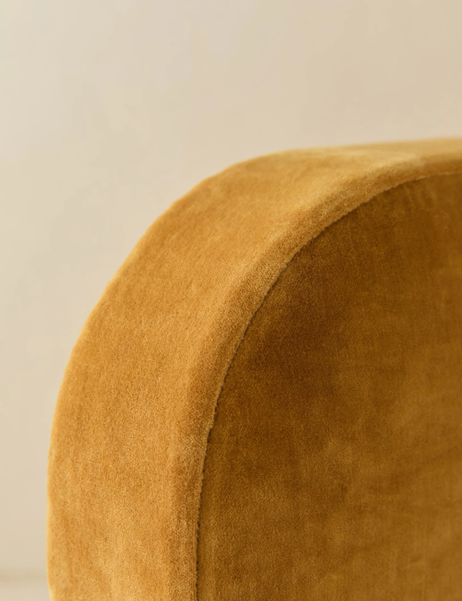 SolingerVelvet Pill Pillow 11 SolingerVelvet Pill Pillow - Image 9