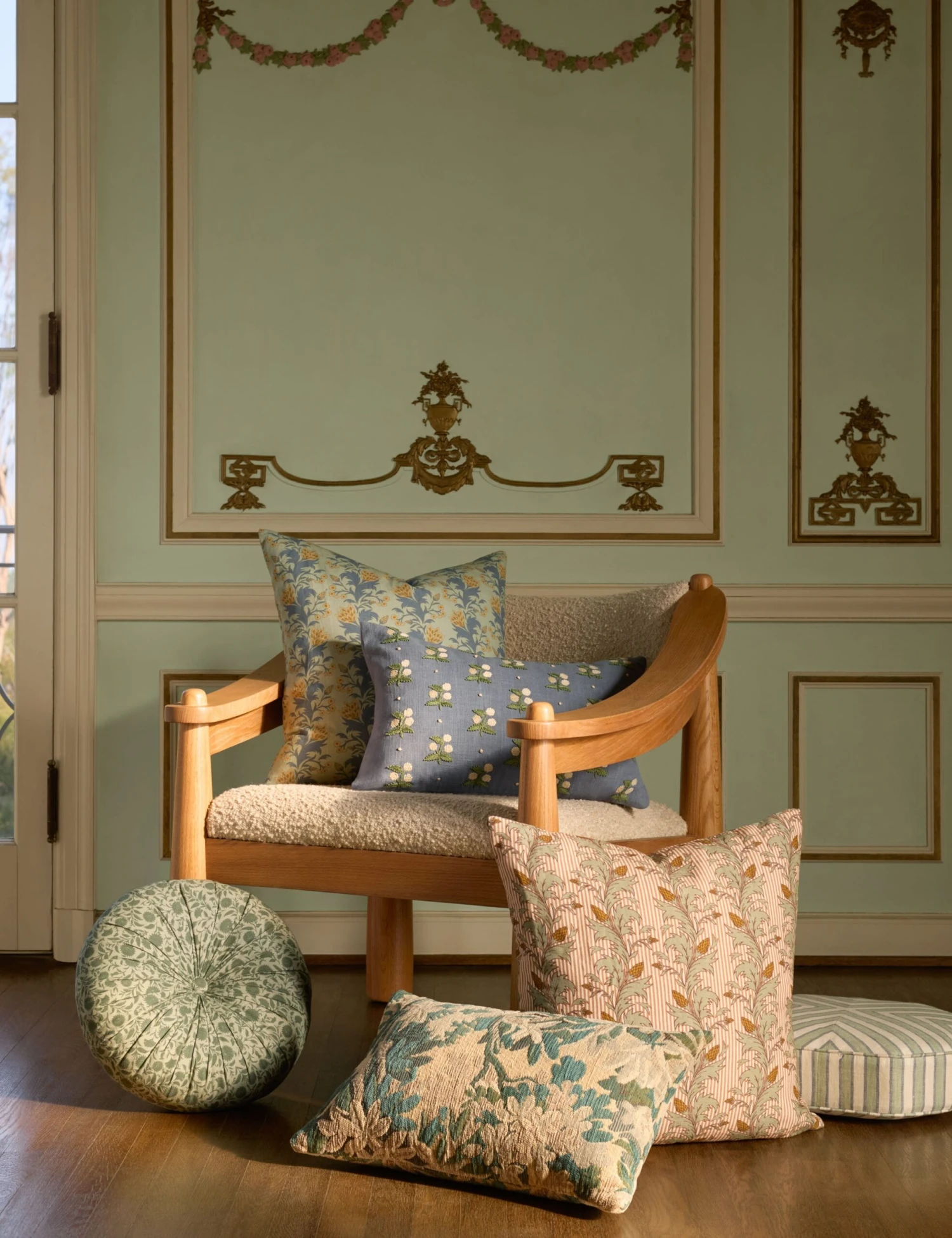 Fransen Linen Cotton Tufted Round Pillow 10 Fransen Linen Cotton Tufted Round Pillow - Image 8