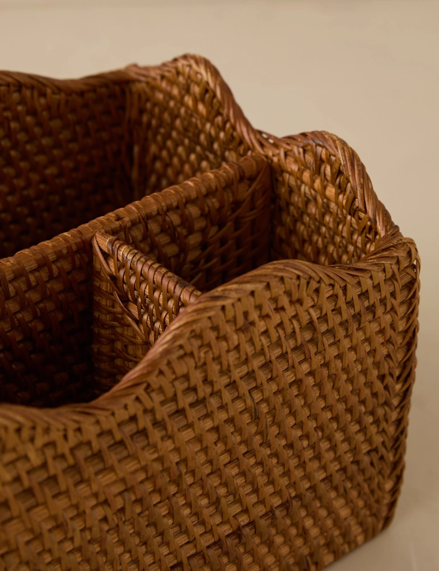 Tyna Rattan Utensil Caddy 7 Tyna Rattan Utensil Caddy - Image 5