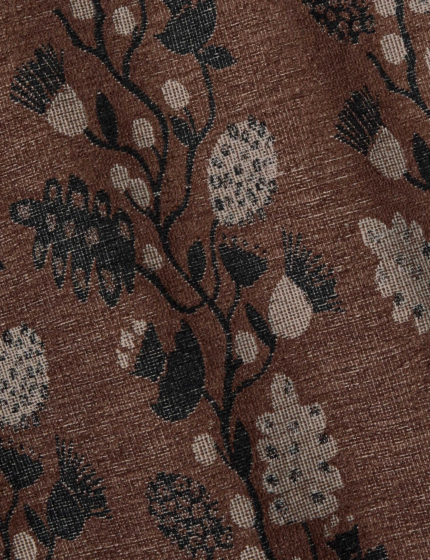 Vini Botanical Jacquard Fabric By Sarah Sherman Samuel 6 Vini Botanical Jacquard Fabric By Sarah Sherman Samuel - Image 4