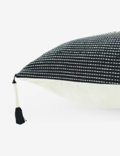 Tovi Pillow -Home Decor Sale NGW37 2