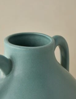 Niara Vase -Home Decor Sale NiaraVase A0659537 Product 2919