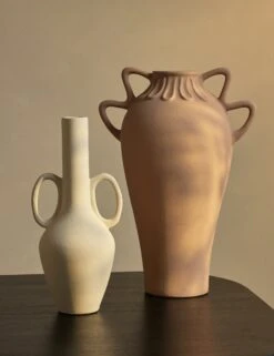 Scallop Vase By Sarah Sherman Samuel -Home Decor Sale TableTop ShootArounds 1096 SITECROP STUDIOLIFESTYLE