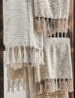 Ambar Throw -Home Decor Sale V280088 7
