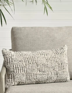Linzy Pillow -Home Decor Sale VO70002 4