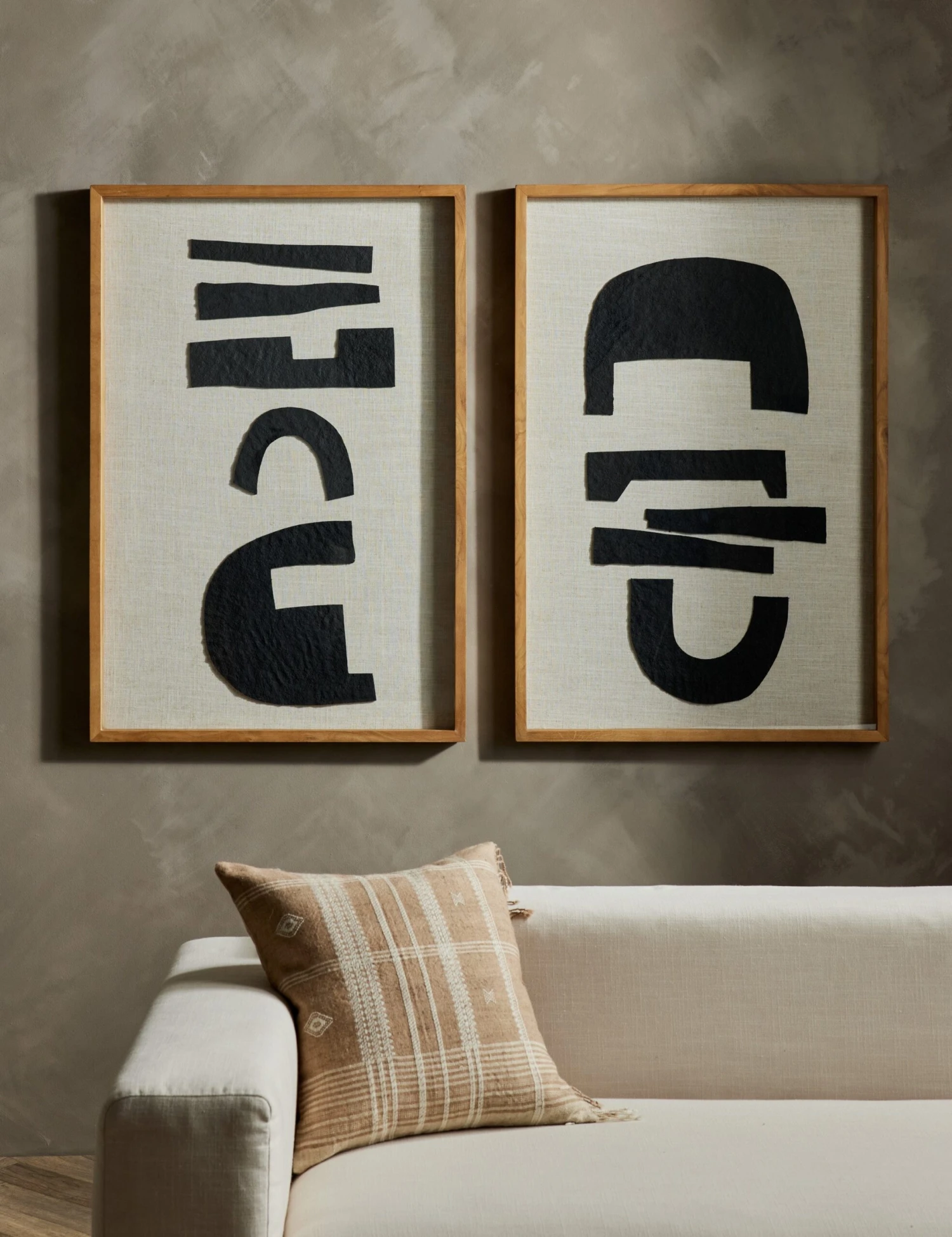 Kavia Pillow 6 Kavia Pillow - Image 4