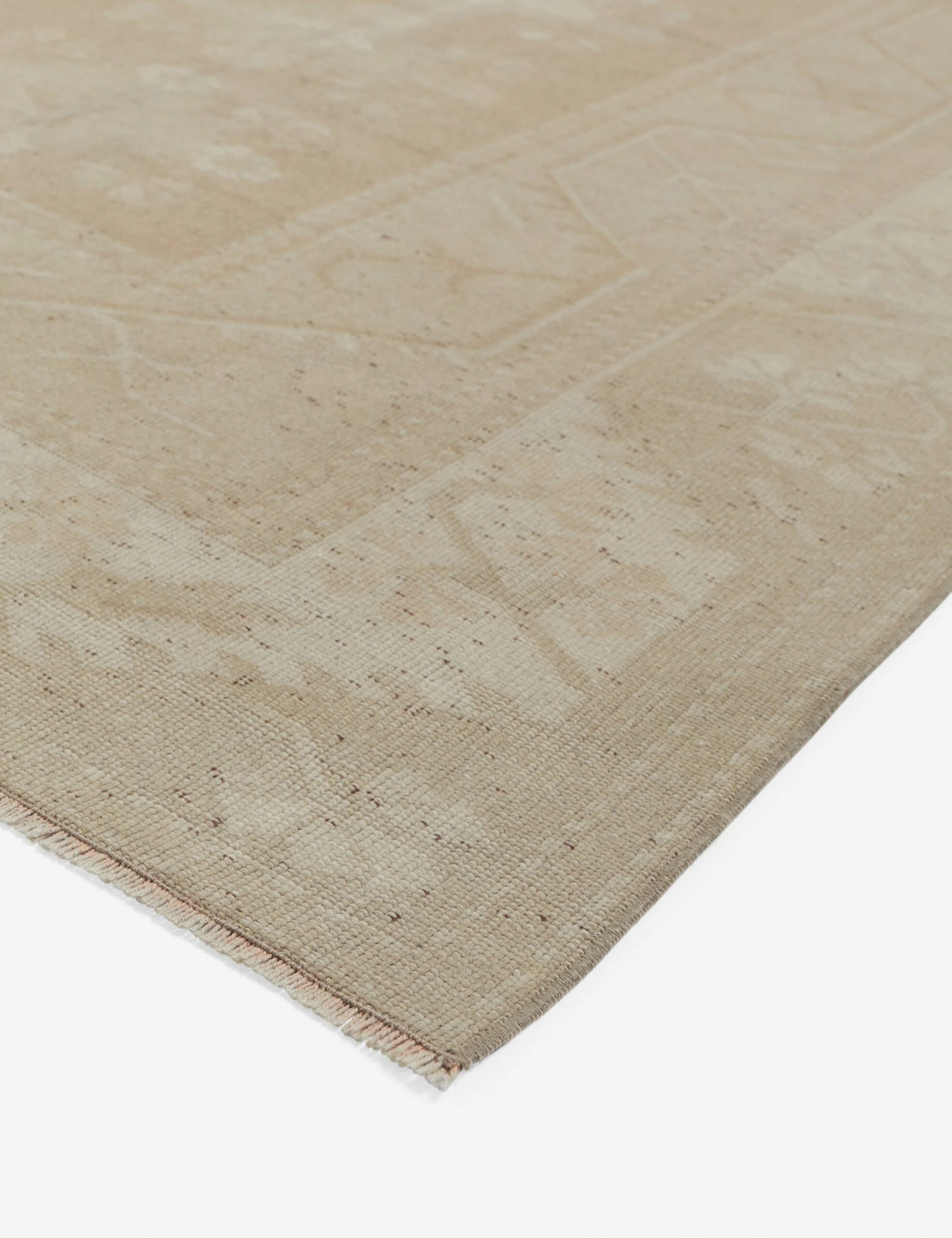 Vintage Turkish Rug No. 67, 5'3" X 7'6" 4 Vintage Turkish Rug No. 67, 5'3" X 7'6" - Image 2