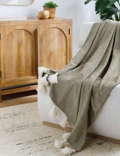 Kapri Throw By Becki Owens X Surya -Home Decor Sale boki1003 styleshot 201