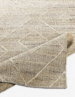 Mari Rug -Home Decor Sale cec2307 fold 1