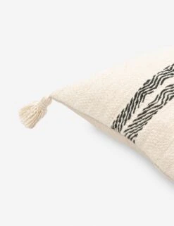 Ryla Lumbar Pillow -Home Decor Sale jie001 detail corner 001