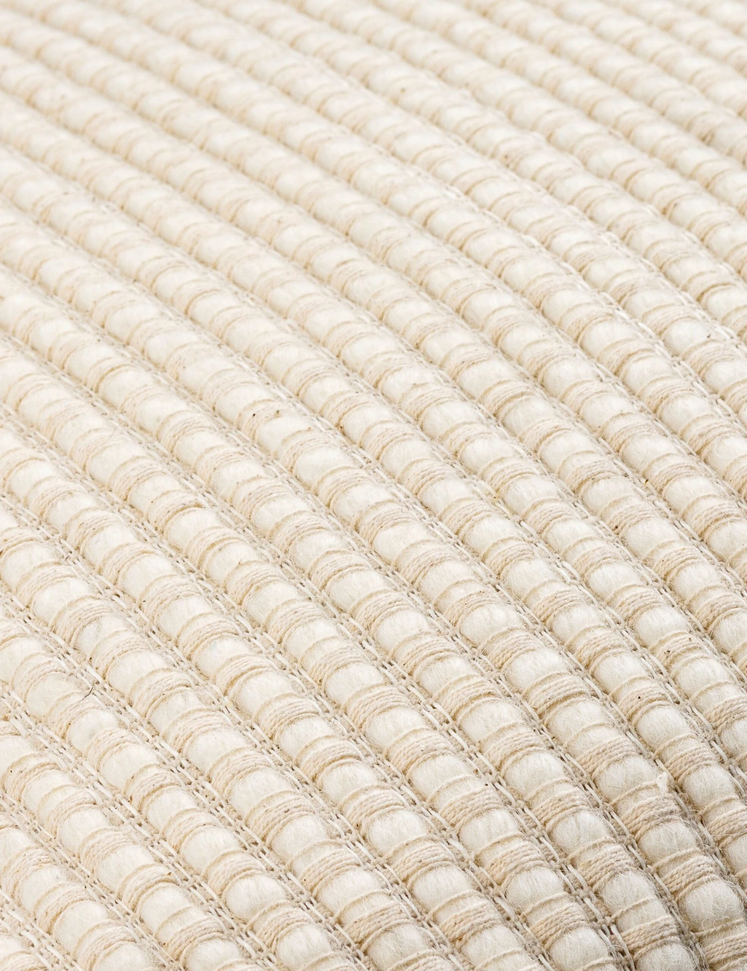 Kao Pillow 5 Kao Pillow - Image 3