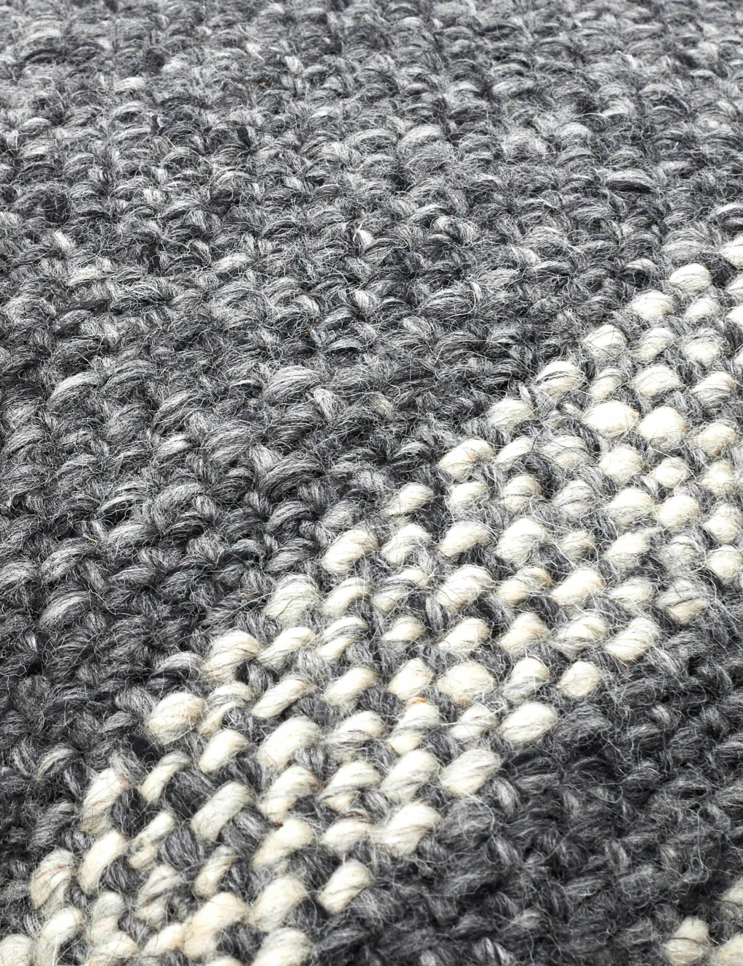 Feldman Pillow 6 Feldman Pillow - Image 4