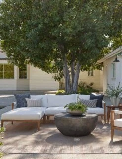 Mindi Reversible Indoor / Outdoor Rug -Home Decor Sale mindi rug living room beige 2747 site crop 4 2